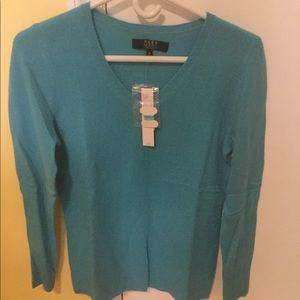 100% Cashmere Sweater